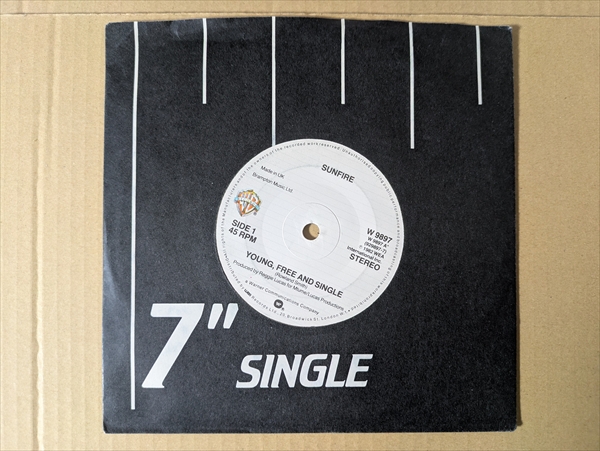 Sunfire – Young Free & Single / Shake Your Body – s30780